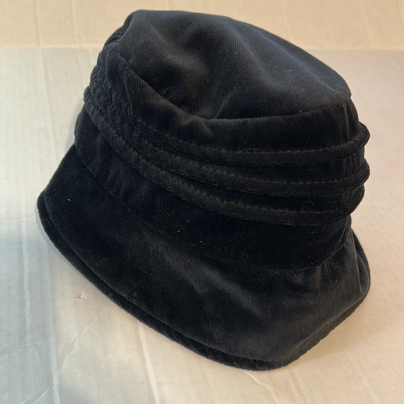 PLEASANT PHEASANT 100% Cotton Black Hat Raised Trim Accent OSFM Made in Canada - Picture 1 of 7